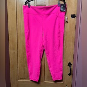 NWT GapFit High-Rise Ankle Length Legging